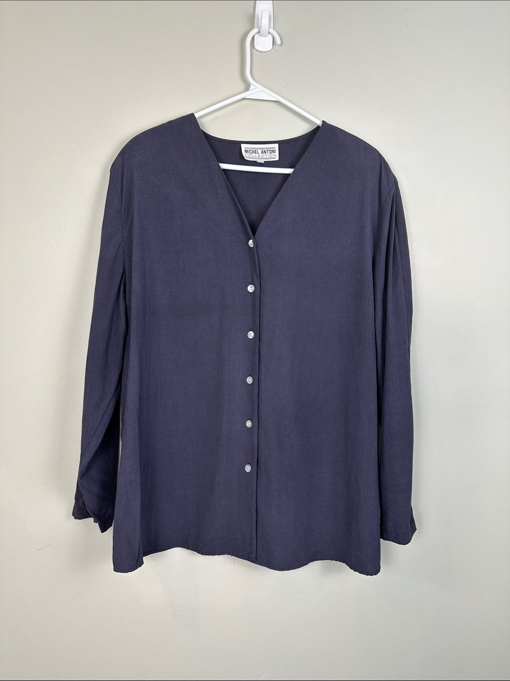 167. Vintage silk button up top charcoal gray.
